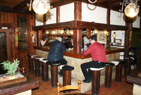 Motel Au Gros Pre Делемон Экстерьер фото