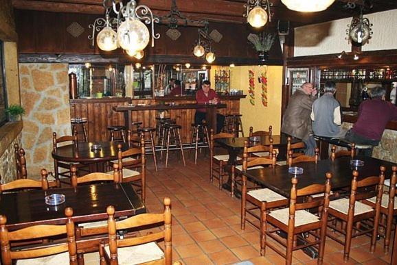 Motel Au Gros Pre Делемон Экстерьер фото